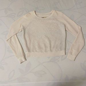 Hollister - White Sweater with Fur